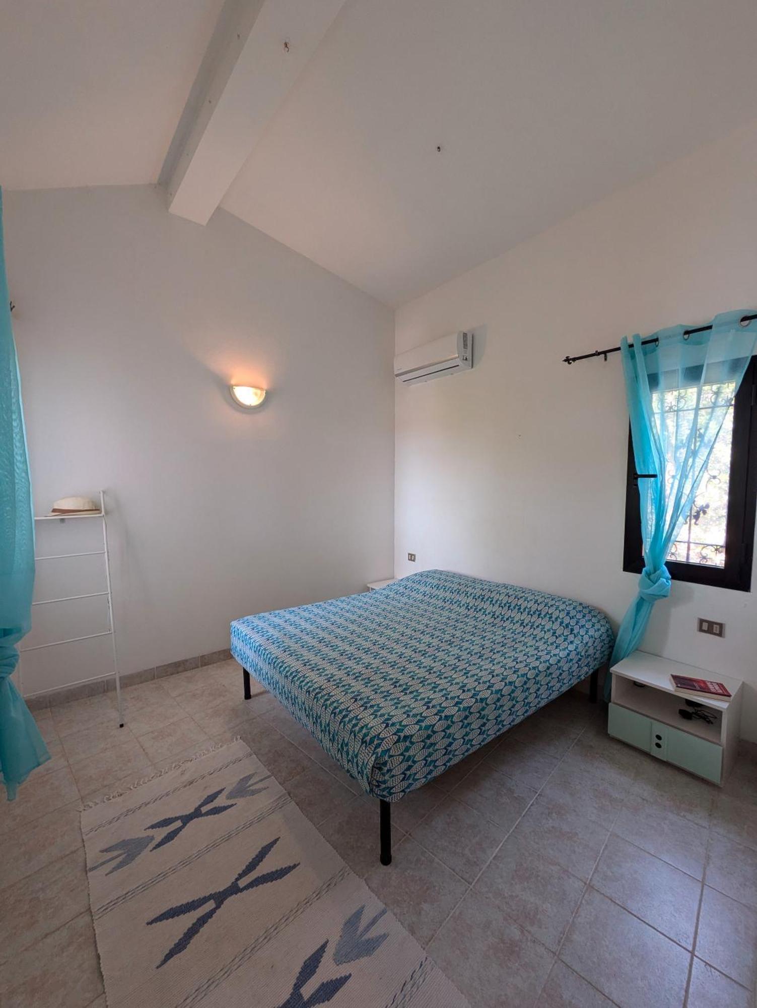 Villa Vista Mare Cala Ginepro Punta Molara المظهر الخارجي الصورة